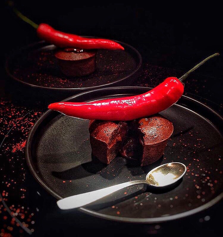 Coulant au chocolat et au Beurre Bordier au Piment d'Espelette